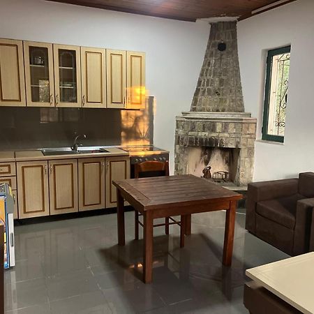 Cozy Little Holiday House Shkodër Extérieur photo